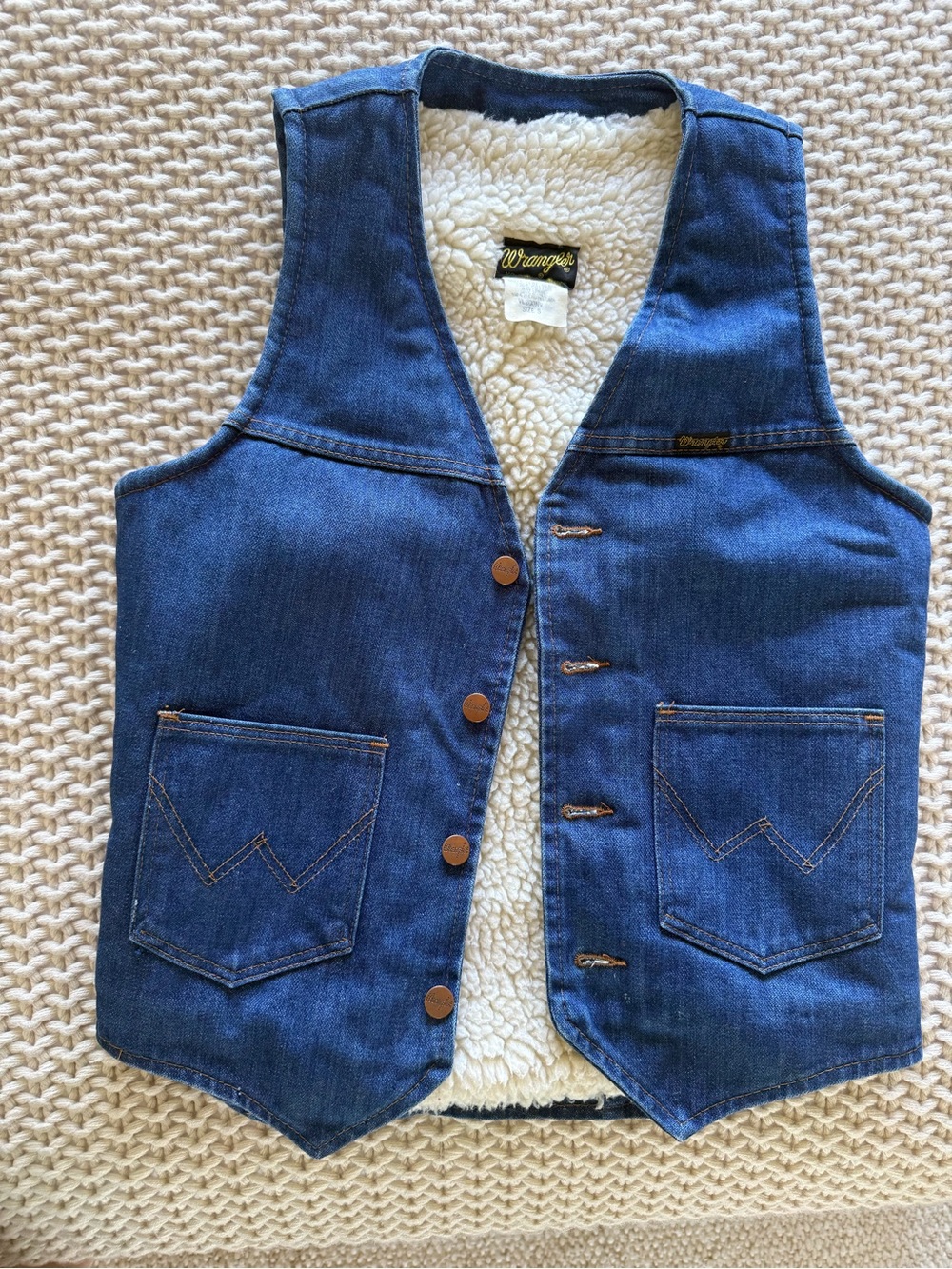 Late 70s Vintage Wrangler Blue no fault Denim Sherpa lined Vest